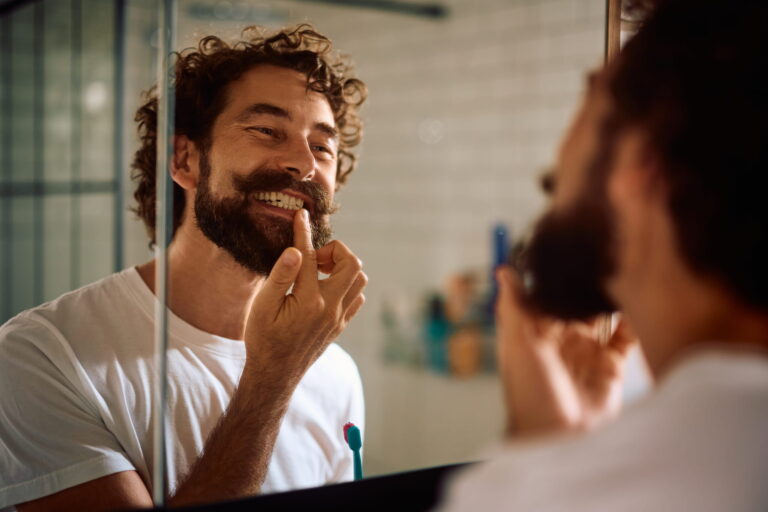 Caring for Your Teeth While Wearing Clear Aligners